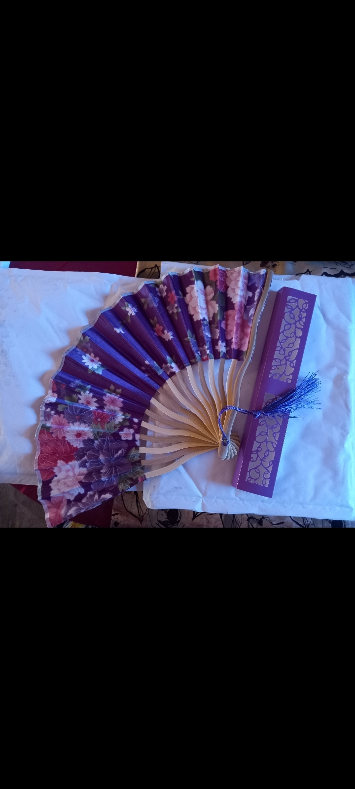 Фотография покупателя товара Веер бамбук, текстиль h=21 см изгиб, с кистью "Цветы" в коробке, фиолетовый - Фото 1