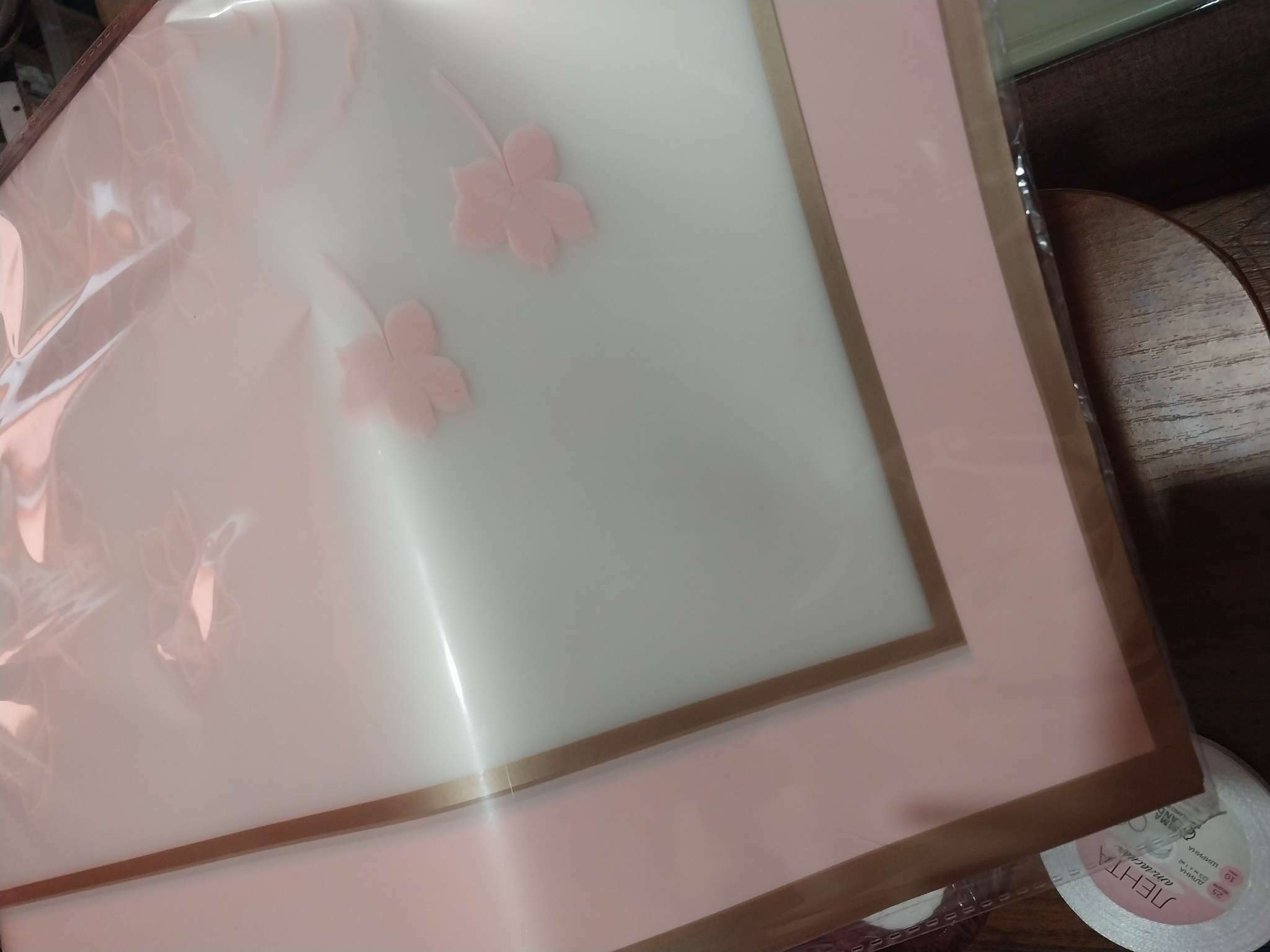 Фотография покупателя товара Пленка для цветов матовая, "Цветы с каймой", 58х58см, розовый