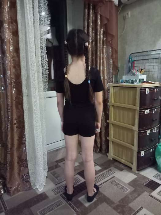 Фотография покупателя товара Купальник гимнастический Grace Dance, с шортами, с коротким рукавом, р. 38, цвет чёрный - Фото 1
