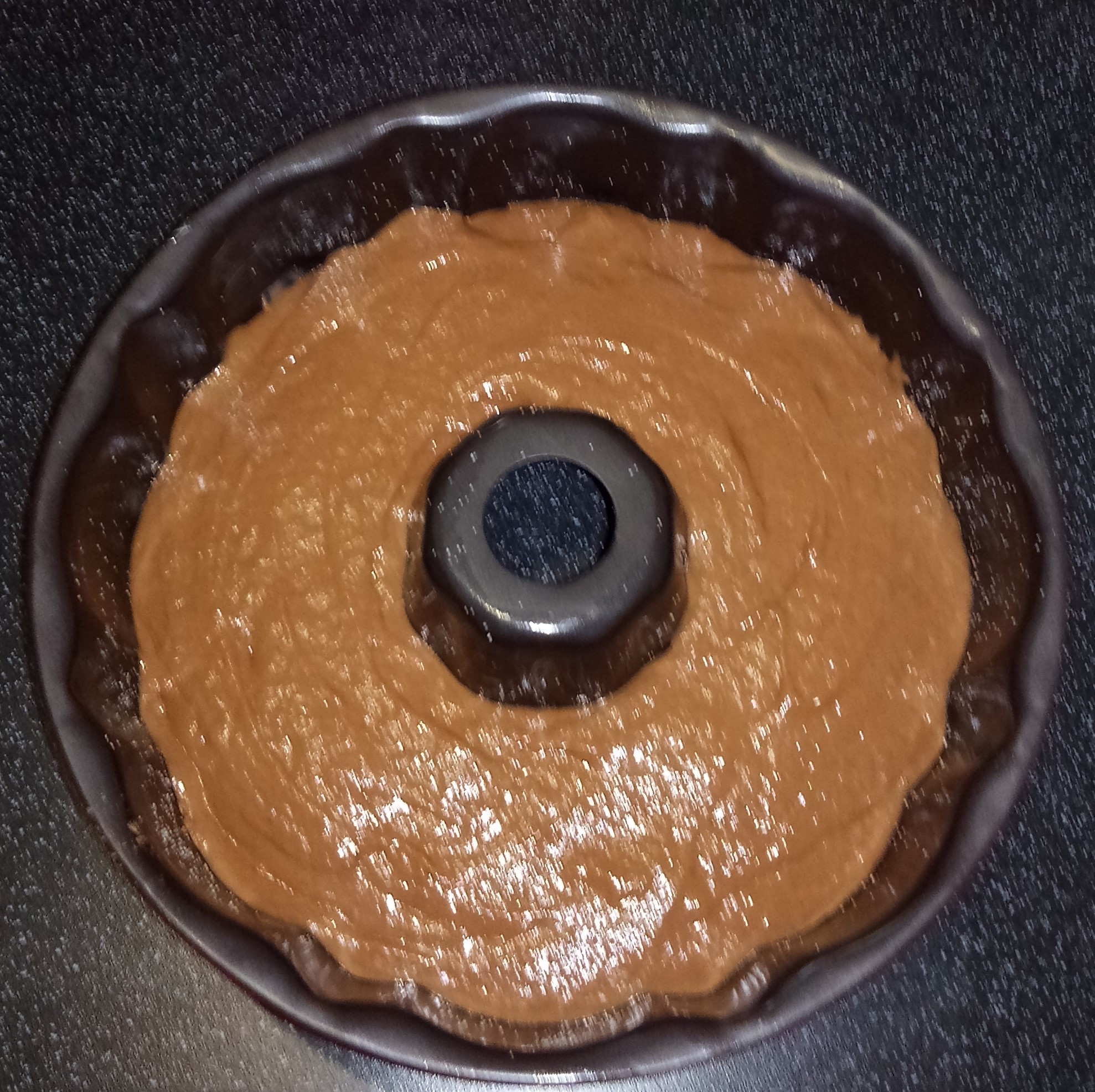 Фотография покупателя товара Форма для выпечки «Немецкий кекс. Ренард», d=23 см, антипригарное покрытие, цвет бордовый - Фото 5