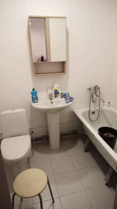 Фотография покупателя товара Зеркало-шкаф для ванной комнаты "Вена 45" белый/сонома, 45 х 70 х 13,6 см - Фото 1