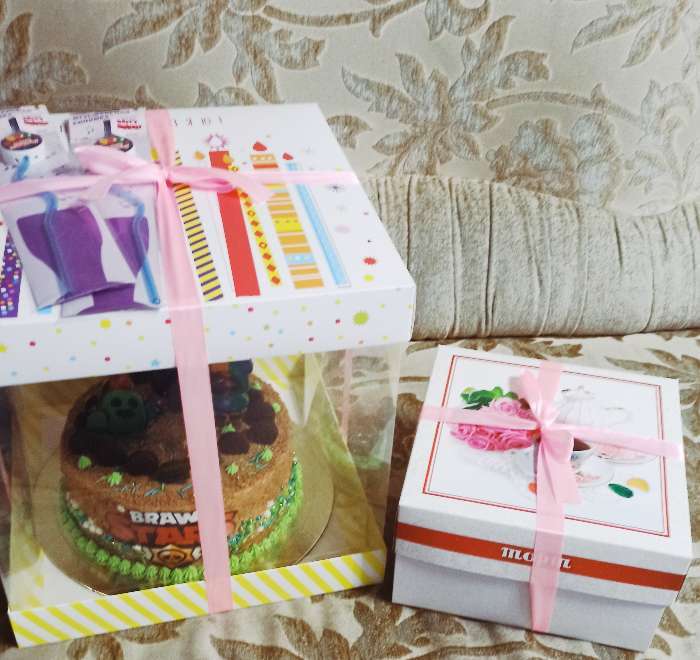 Фотография покупателя товара Коробка под торт, кондитерская упаковка, «Поздравляю!», 30 х 30 см - Фото 2