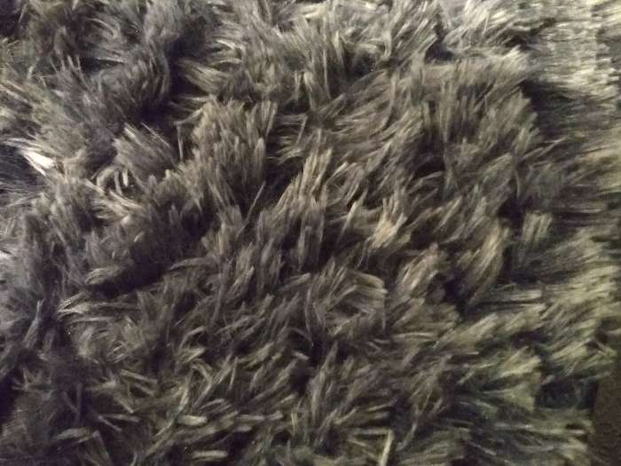 Фотография покупателя товара Набор ковриков для ванной и туалета Доляна «Пушистик», 2 шт, 38×40, 40×60 см, цвет серо-чёрный