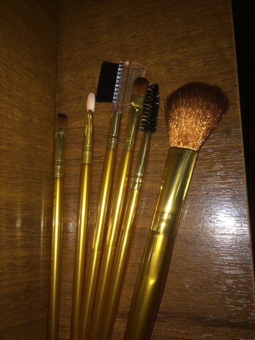 Фотография покупателя товара Набор кистей для макияжа, 6 предметов, цвет золотистый - Фото 1