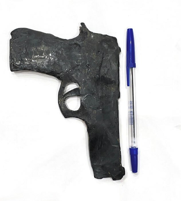 Фотография покупателя товара Фигурное мыло "Пистолет" черное золото, 80гр - Фото 2