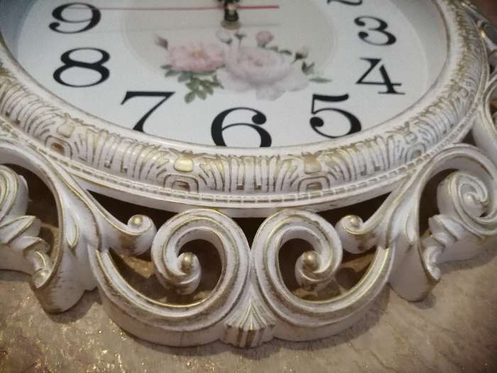 Фотография покупателя товара Часы настенные, интерьерные: Цветы, "Хостон", бесшумные, d-40.5 см, белое золото - Фото 32