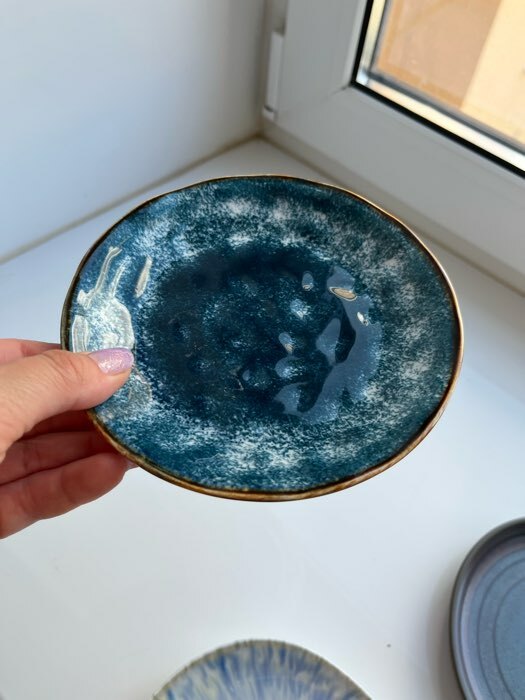 Фотография покупателя товара Тарелка керамическая пирожковая «Море», d=15 см, цвет синий - Фото 3