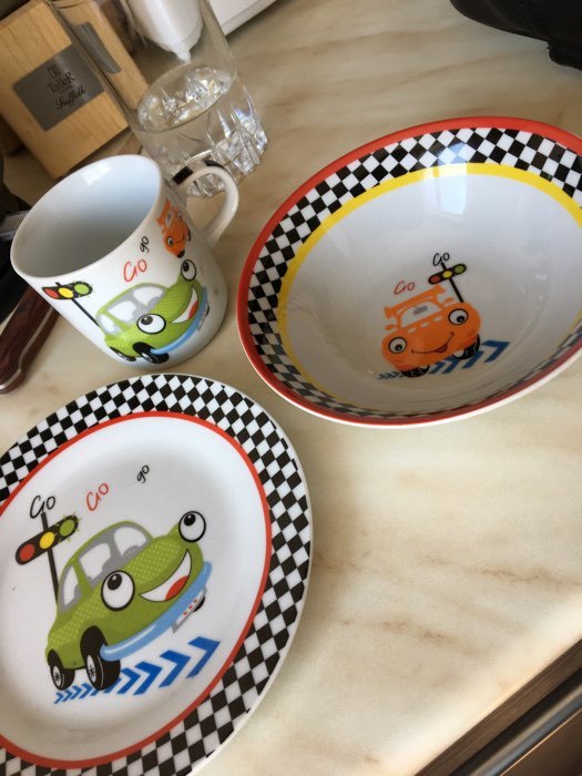 Фотография покупателя товара Набор детской посуды из керамики Доляна «Светофор», 3 предмета: кружка 230 мл, миска 400 мл, тарелка d=18 см - Фото 10