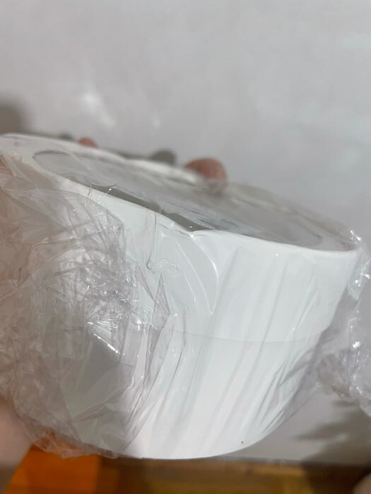 Фотография покупателя товара Коробка для макарун, кондитерская упаковка тубус с окном «Белый», 16 х 16 х 7 см - Фото 7