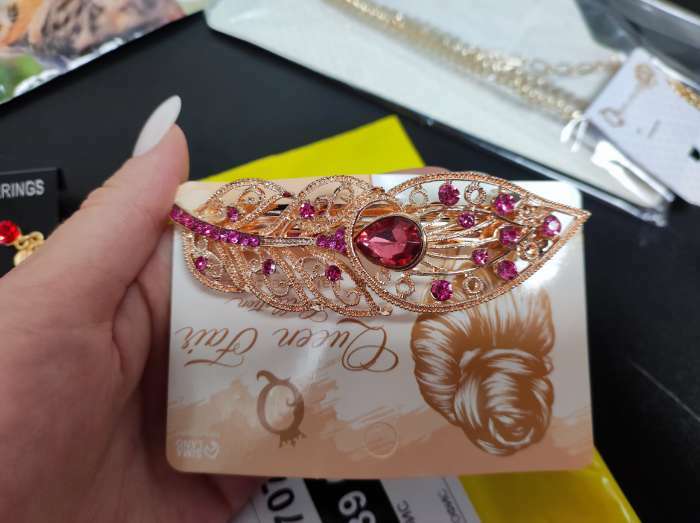 Фотография покупателя товара Заколка-автомат для волос «Маргарет», листочек, 9 см, золото - Фото 1