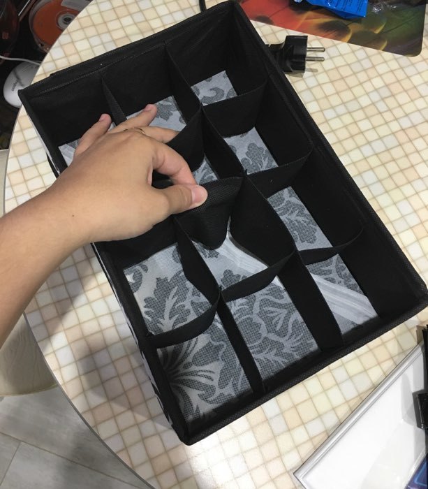 Фотография покупателя товара Органайзер для хранения белья с крышкой Доляна «Вензель», 12 отделений, 30×20×10 см, цвет чёрно-белый - Фото 2
