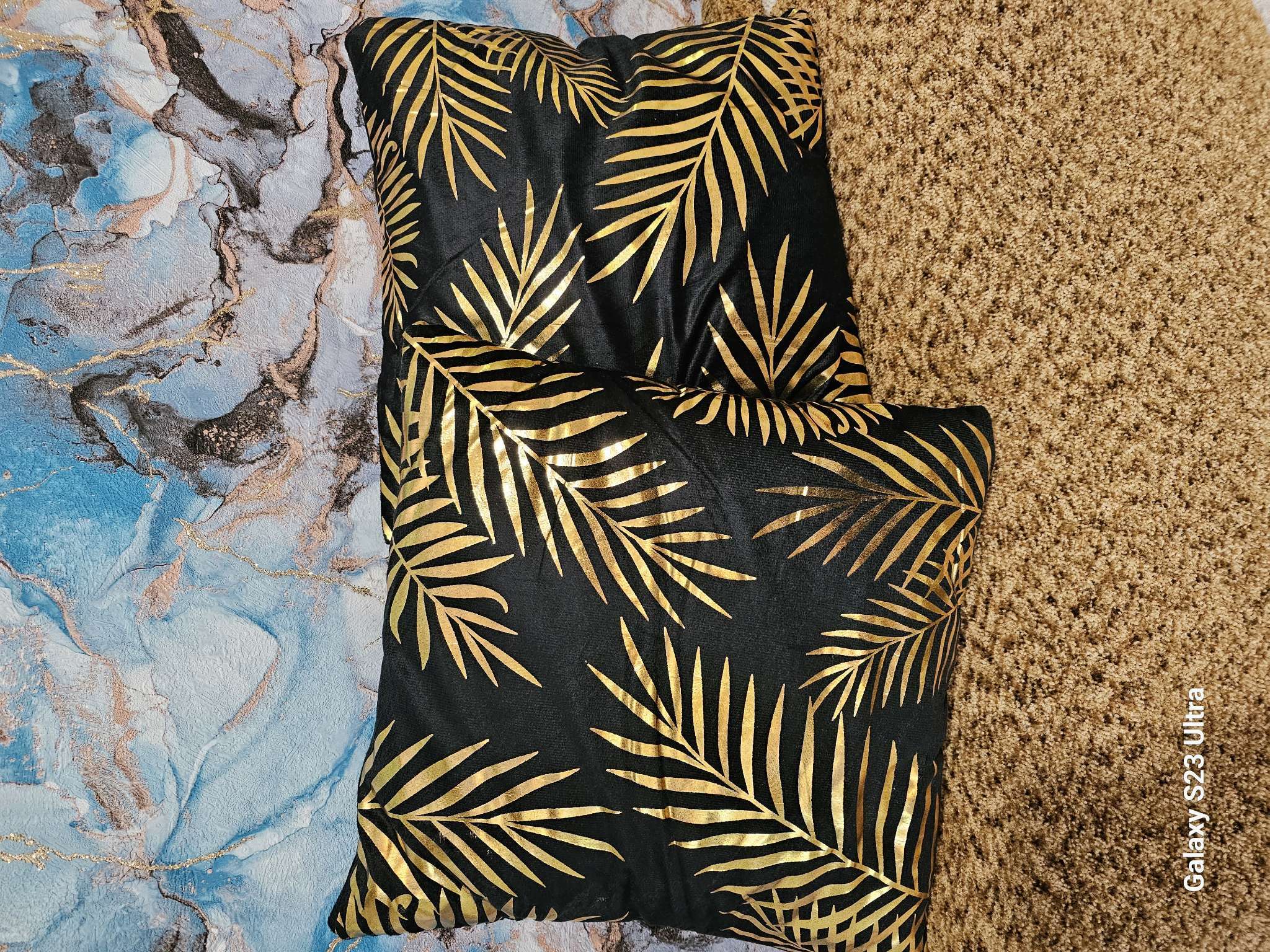 Фотография покупателя товара Чехол на подушку Этель "Листья" 40 х 40 см, велюр - Фото 1