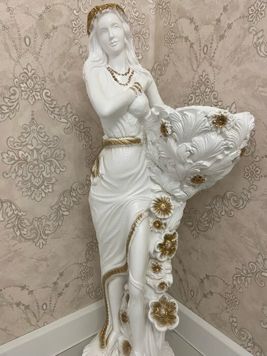 Фотография покупателя товара Фигура с кашпо "Лесная фея" бело-золотистый, 35х85х35см
