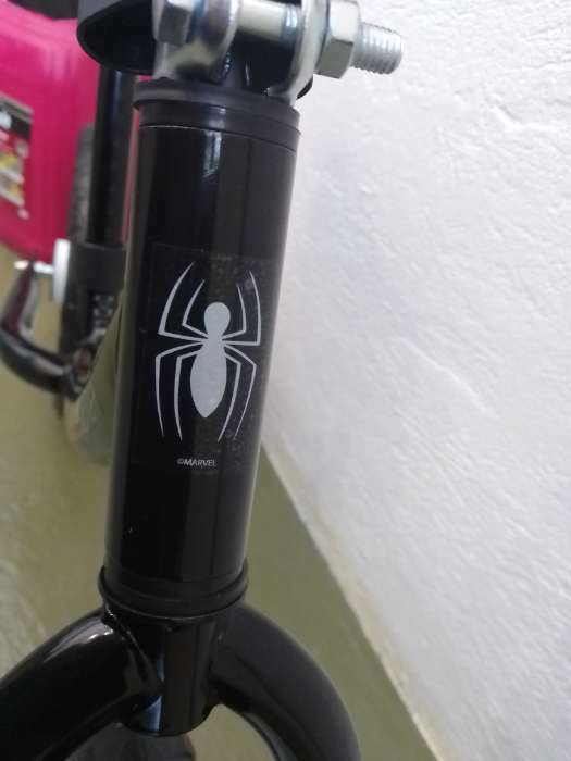 Фотография покупателя товара Беговел 12", детский облегченный, 2+, «Человек-паук», цвет чёрный