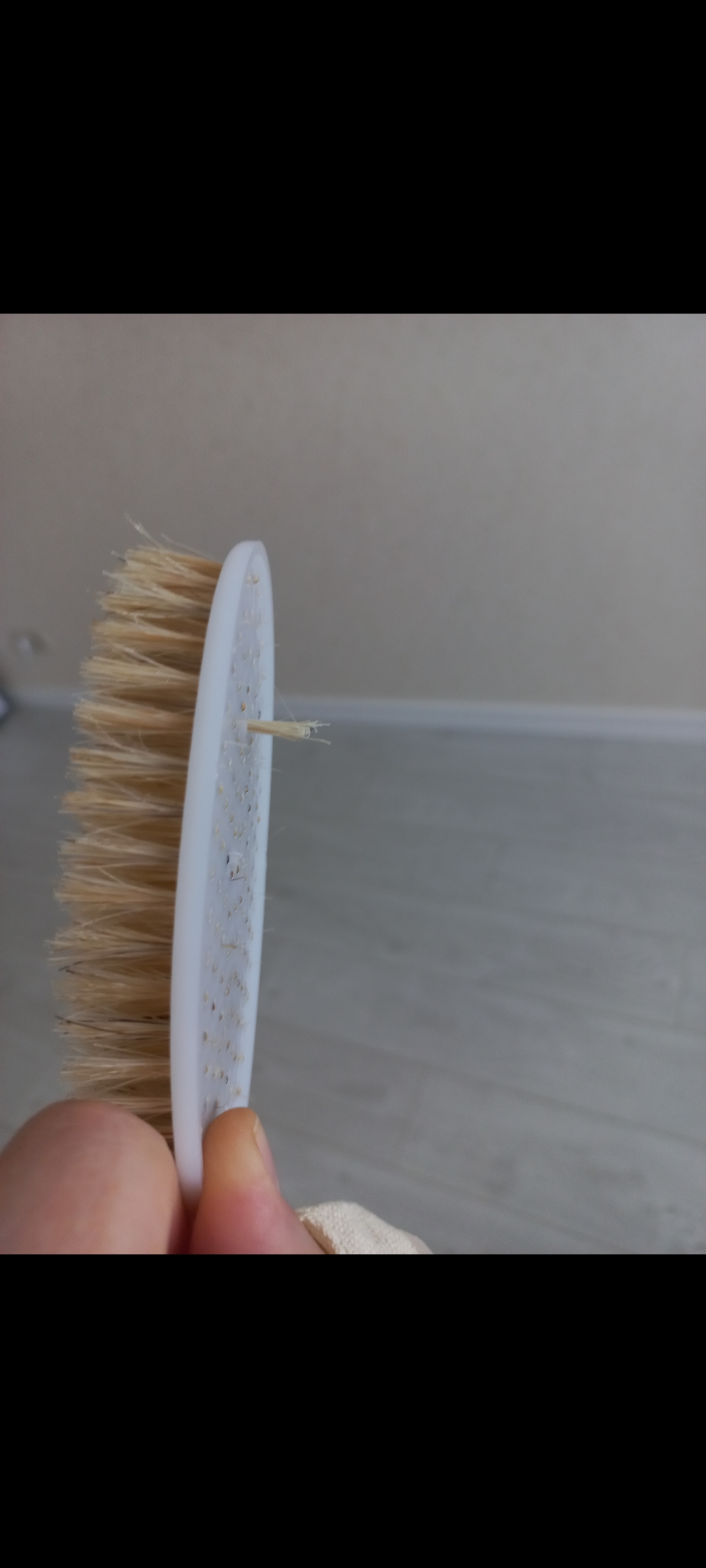 Фотография покупателя товара Щётка массажная для тела Доляна, натуральная щетина - Фото 12