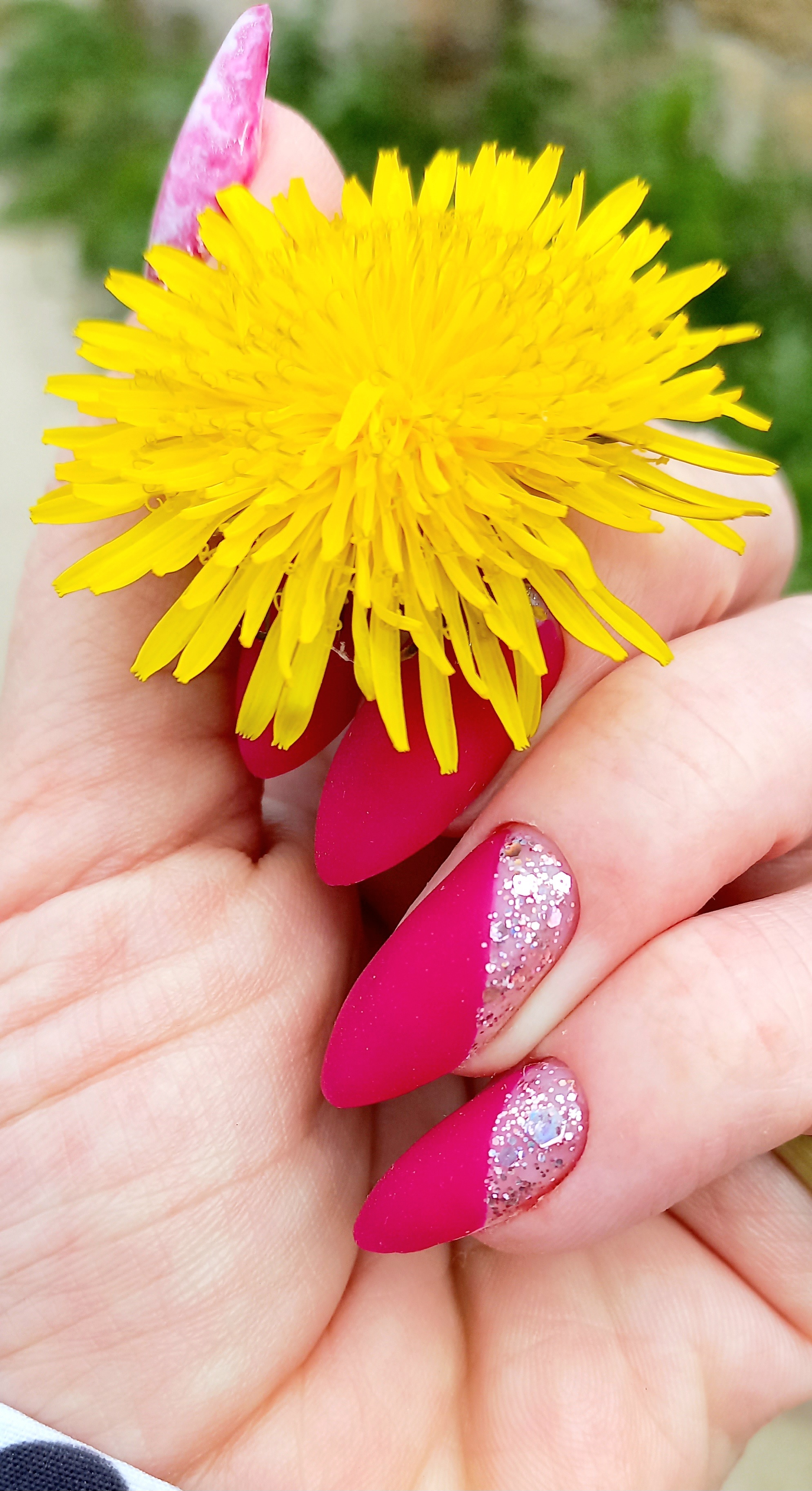 Фотография покупателя товара Гель-лак для ногтей, сияющий, 3-х фазный, 5 мл, LED/UV, цвет розовое золото - Фото 3