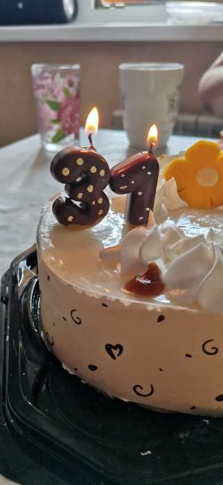 Фотография покупателя товара Свеча в торт "Клубничная глазурь", цифра "9", розовая, 3,8 см - Фото 5