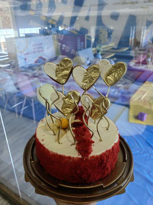 Фотография покупателя товара Свечи для торта витые "Серпантин", 10 шт, коктейльные, золотистые, 15 см - Фото 3