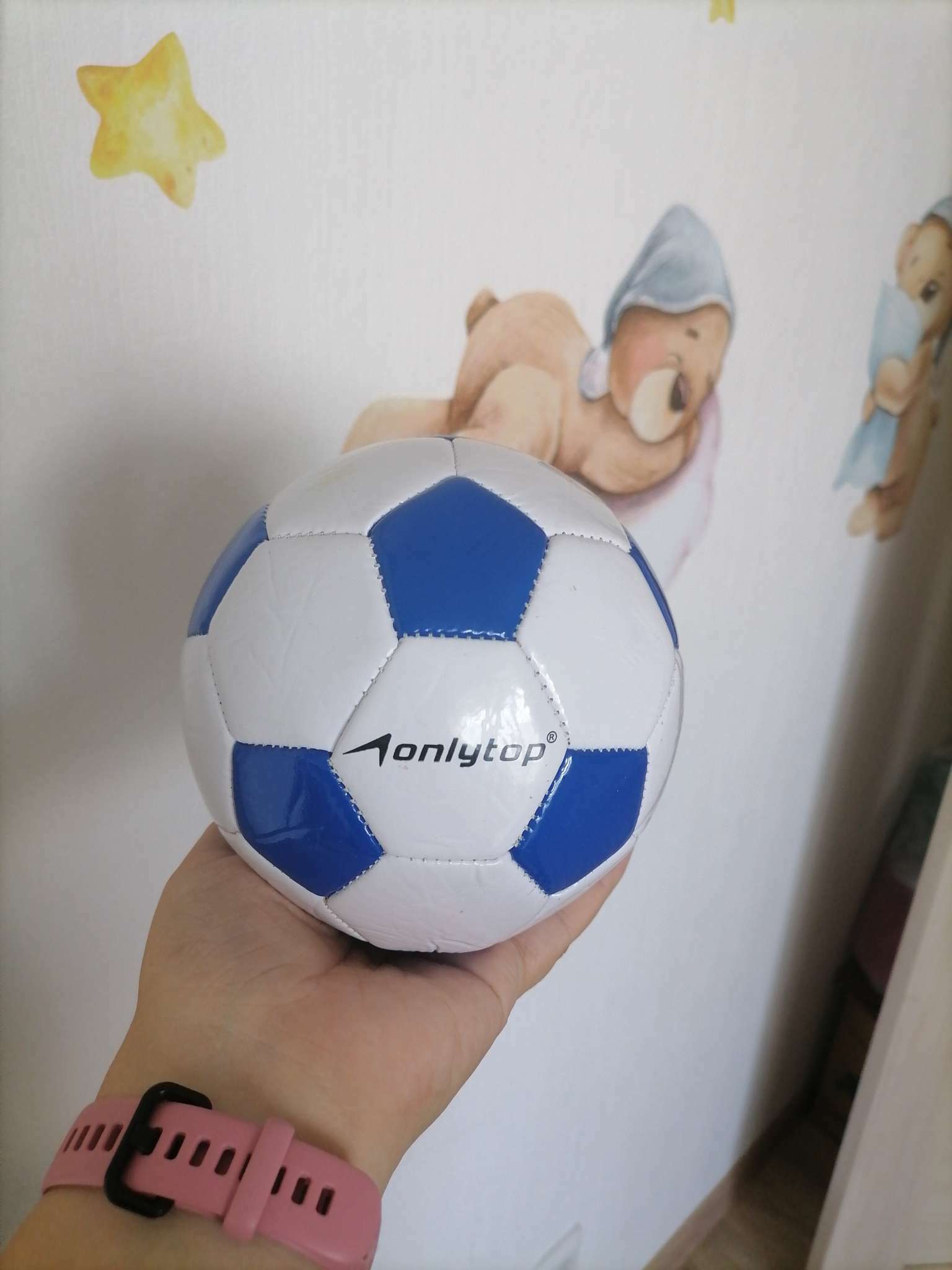 Фотография покупателя товара Мяч футбольный ONLYTOP Classic, PVC, машинная сшивка, 32 панели, р. 2 - Фото 2