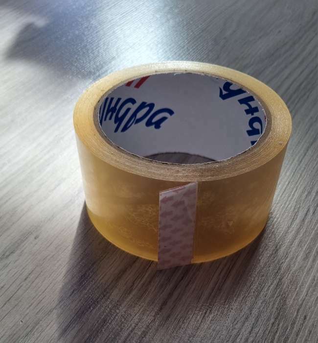 Фотография покупателя товара Лента клейкая ТУНДРА, прозрачная, 40 мкм, 48 мм × 66 м - Фото 3