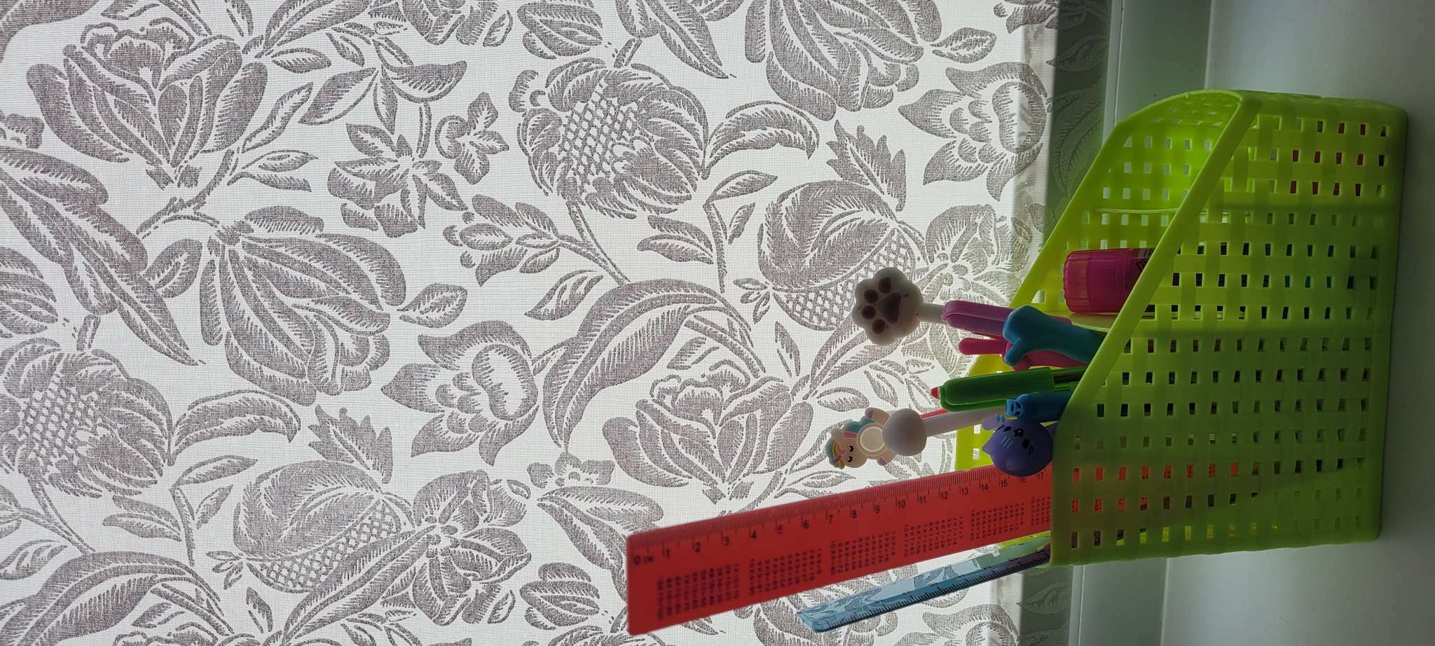 Фотография покупателя товара Подставка для столовых приборов «Влюбленность», 4 ячейки, 17×8×12,5 см, цвет МИКС - Фото 1