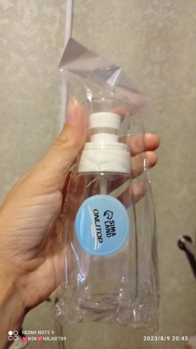 Фотография покупателя товара Бутылочка для хранения, с распылителем, 100 мл, цвет прозрачный/белый - Фото 1