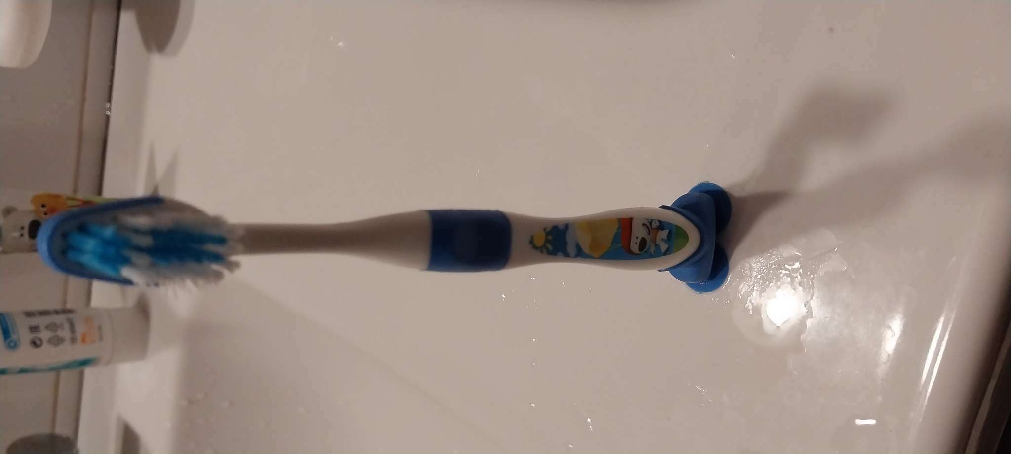 Фотография покупателя товара Зубная щётка детская Bambolina «МиМиМишки» мягкая, с подушечкой для чистки языка, 4-8 лет