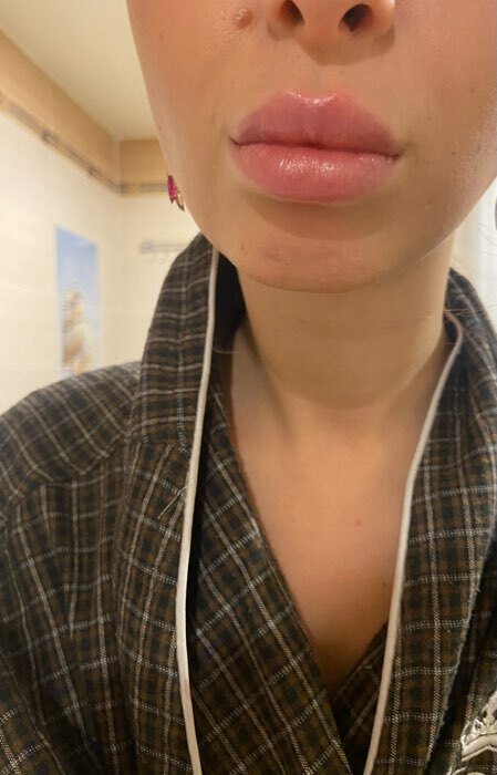 Фотография покупателя товара Бальзам для губ с оттенком бежевый перламутр Beauty Visage 3,6 г