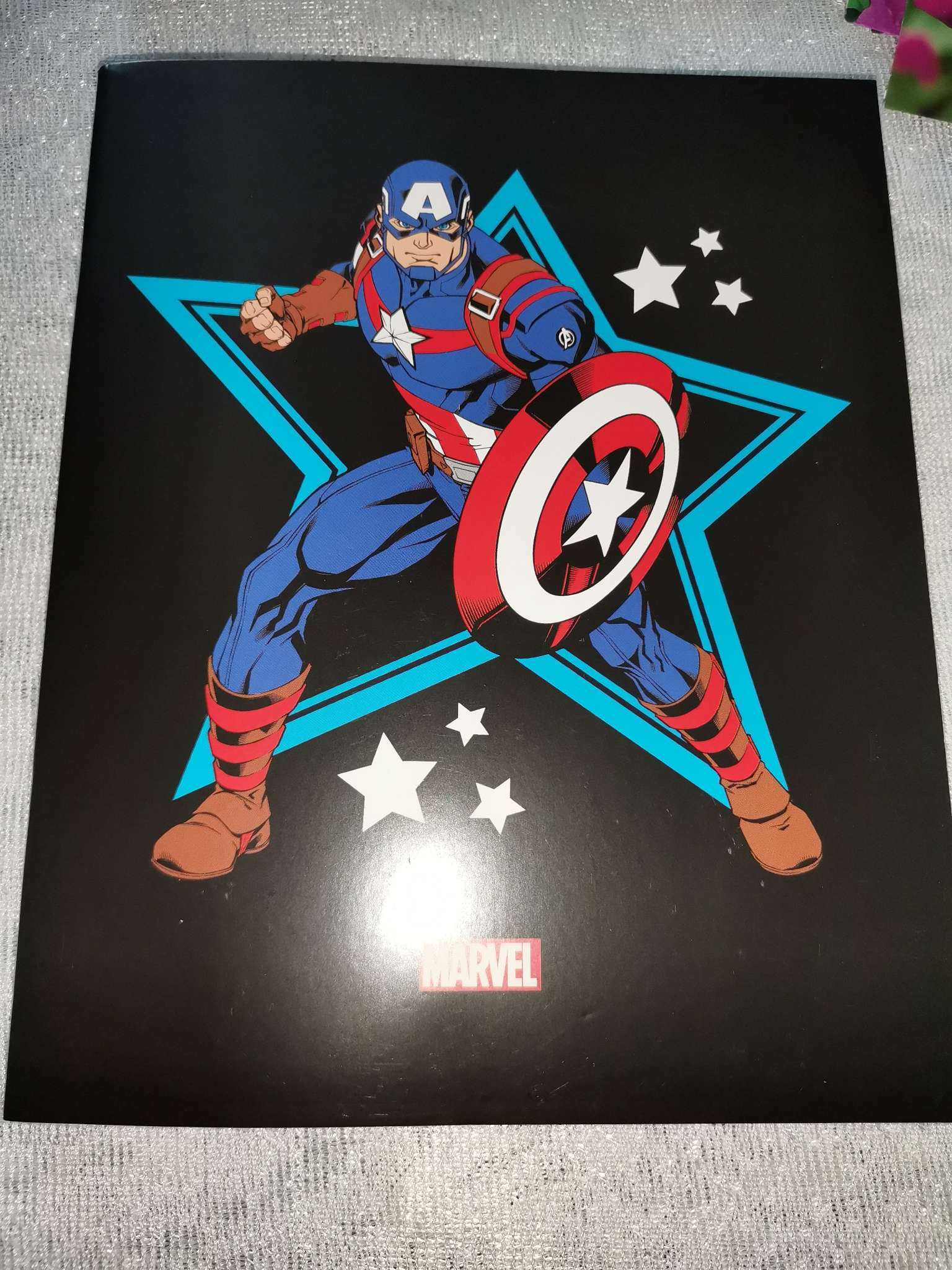 Фотография покупателя товара Тетрадь 48 листов в клетку, картонная обложка "Капитан Америка", Мстители - Фото 1