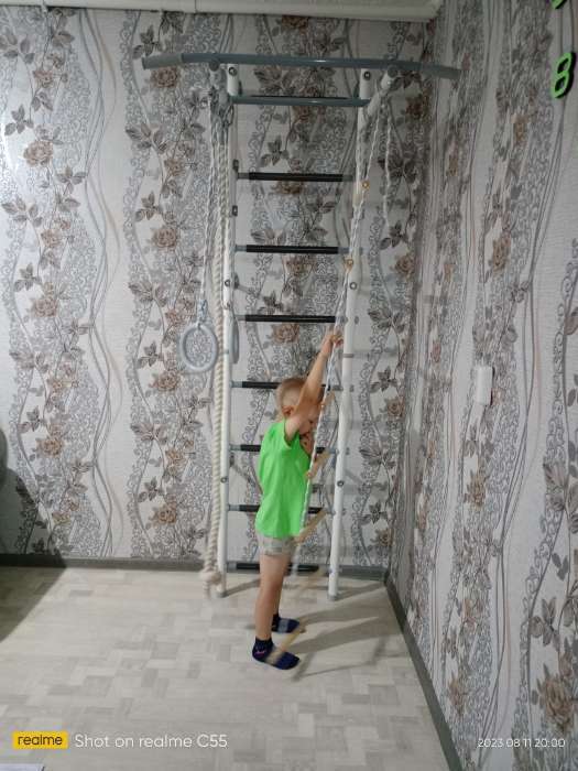 Фотография покупателя товара Детский спортивный комплекс «Юный АТЛЕТ Пристенный», 600 × 900 × 2200 мм, цвет белый/серый пастель