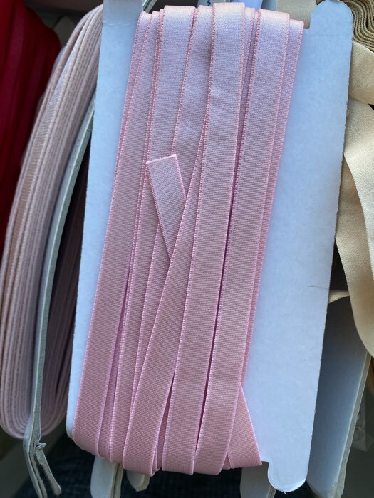 Фотография покупателя товара Резинка для бретелей, блестящая, 10 мм, 10 ± 0,5 м, цвет розовый - Фото 3