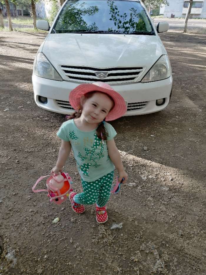 Фотография покупателя товара Набор сумочка и шляпка с шариками, р-р 50-52 см, цвет персиковый - Фото 3