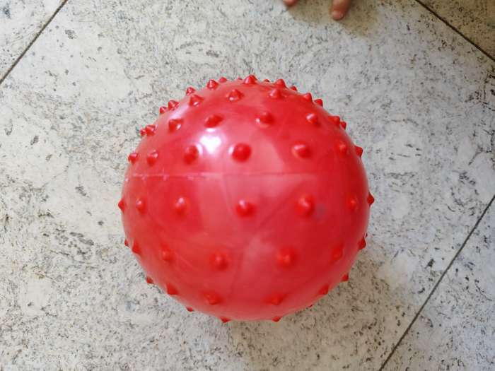 Фотография покупателя товара Мяч массажный, d=12 см, 24 г, цвета МИКС - Фото 2