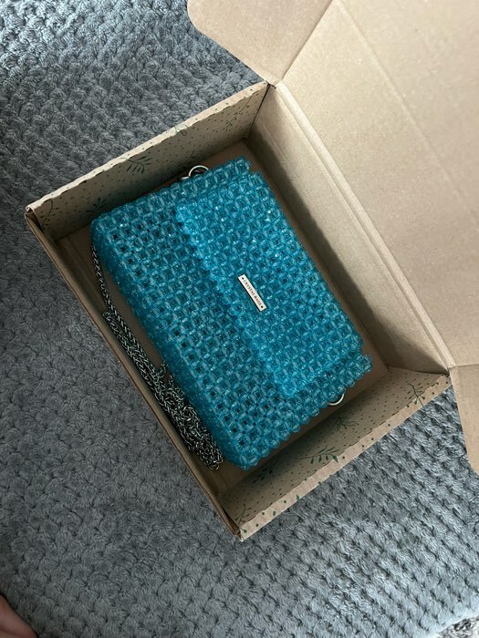 Фотография покупателя товара Коробка подарочная сборная, упаковка, «Веточки», бурый, 27 х 21 х 9 см