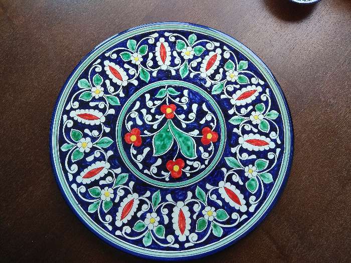 Фотография покупателя товара Тортовница Риштанская Керамика "Цветы", 31 см, синяя