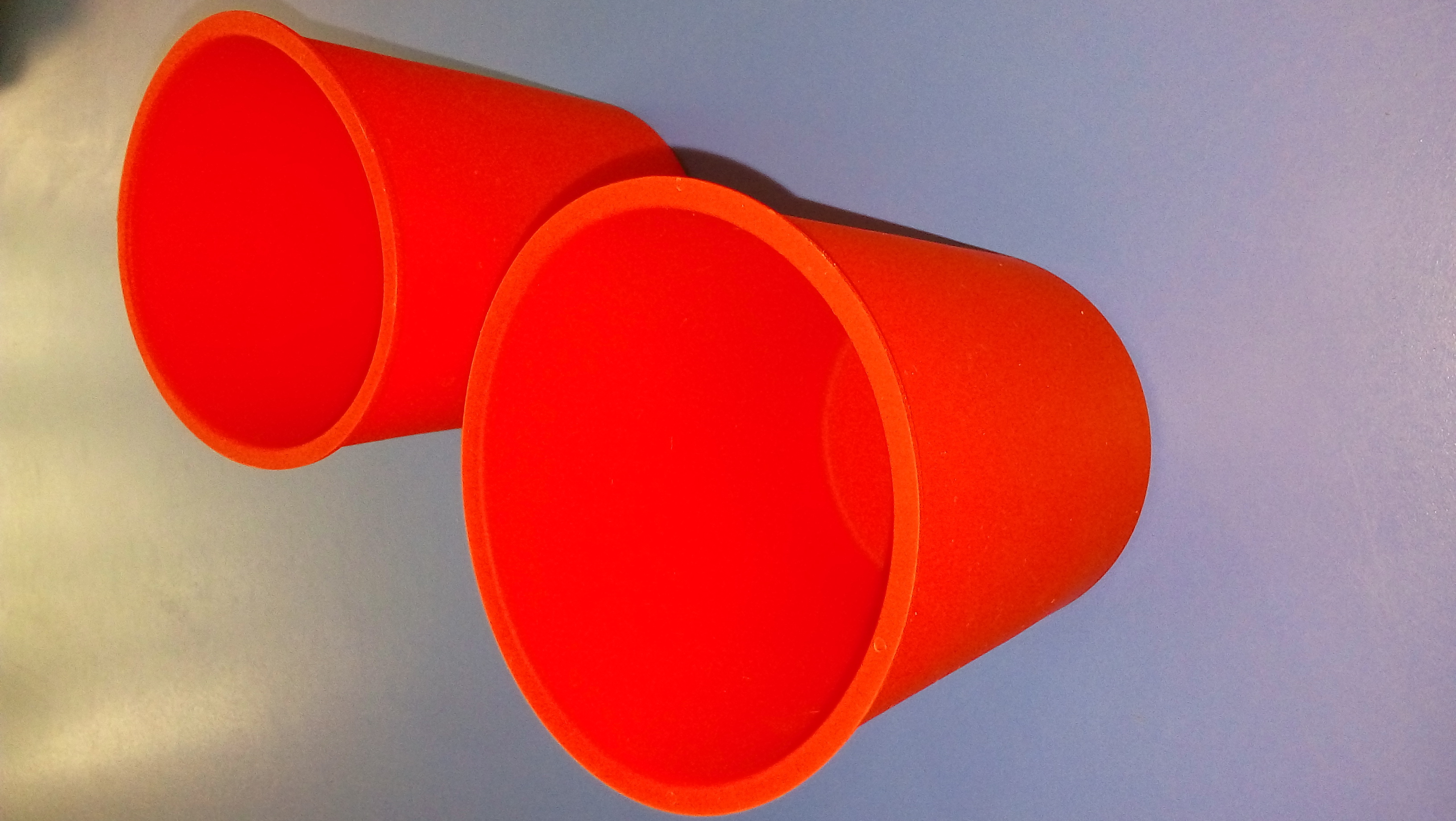 Фотография покупателя товара Форма силиконовая для выпечки Доляна «Кулич», внешний диаметр 9 см, внутренний диаметр 8 см, цвет фиолетовый