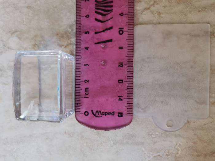 Фотография покупателя товара Набор для стемпинга, 2 предмета: штампик 3,5 × 2,5 см, скребок-пластина 5,4 × 4,2, цвет красный/прозрачный