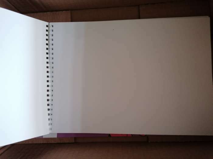 Фотография покупателя товара Альбом для рисования А4, 40 листов 100 г/м², на пружине, Мстители