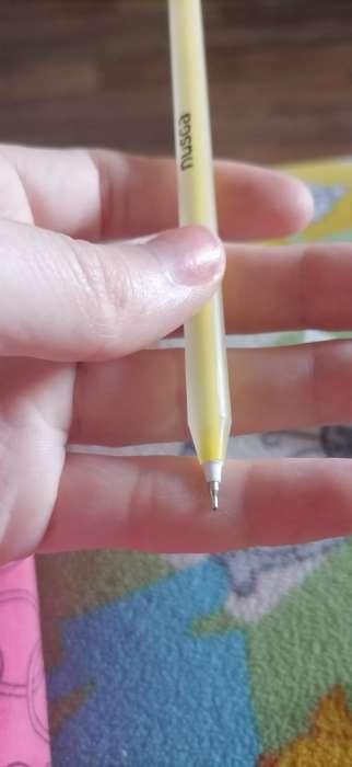 Фотография покупателя товара Ручка шариковая "ROUND" узел игольчатый 0.7 мм, бесстержневая, чернила синие премиум на масляной основе, МИКС - Фото 9