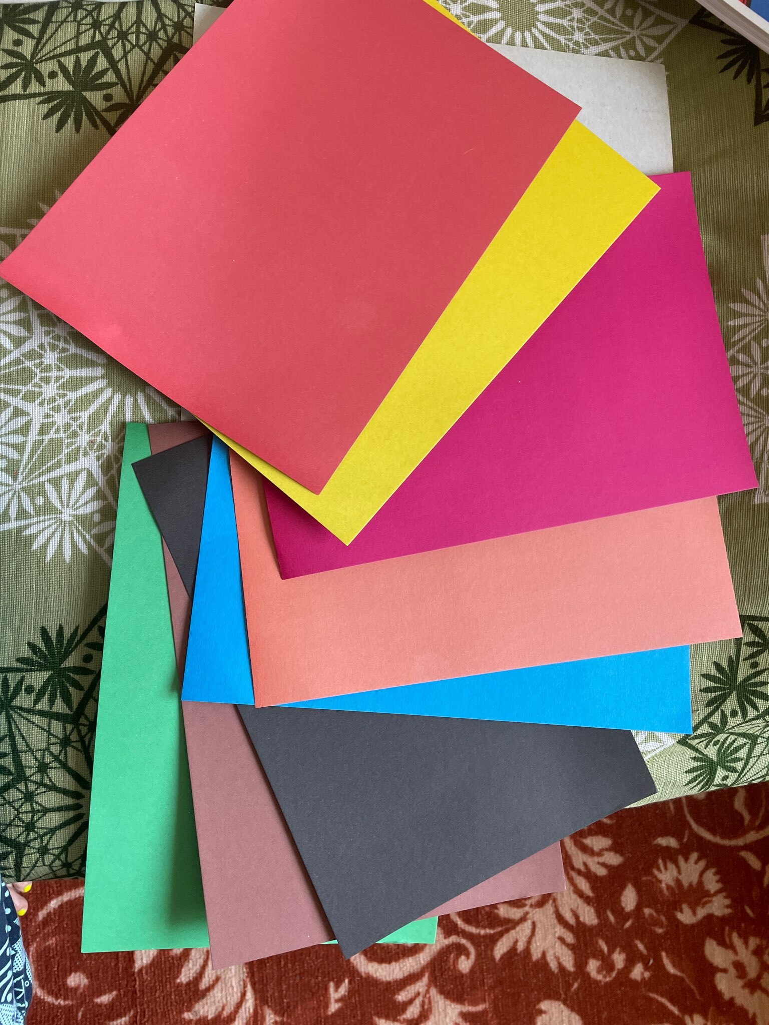 Фотография покупателя товара Картон цветной А4, 8 листов, 8 цветов, Calligrata, немелованный, в папке - Фото 4