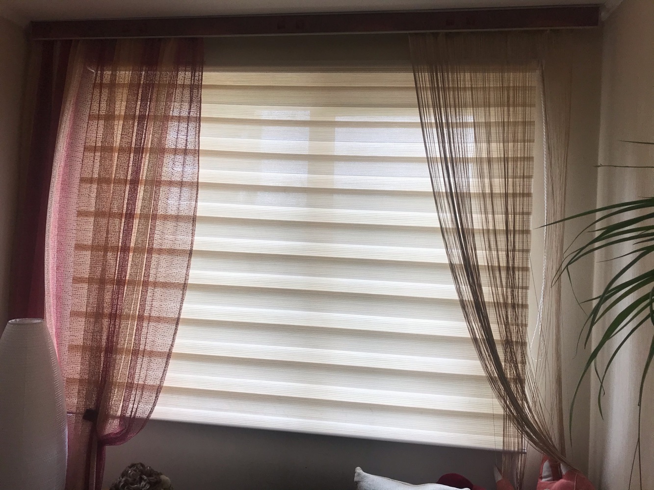 Фотография покупателя товара Рулонная штора «Зебра», 40×160 см, светло-жёлтая - Фото 4