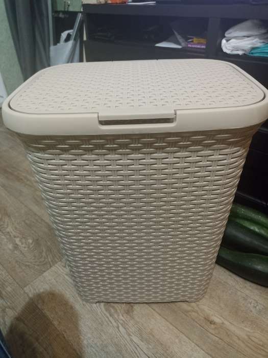 Фотография покупателя товара Корзина бельевая «Ротанг», 60 л, 34.6×44.5×56 см, с крышкой, латте - Фото 1