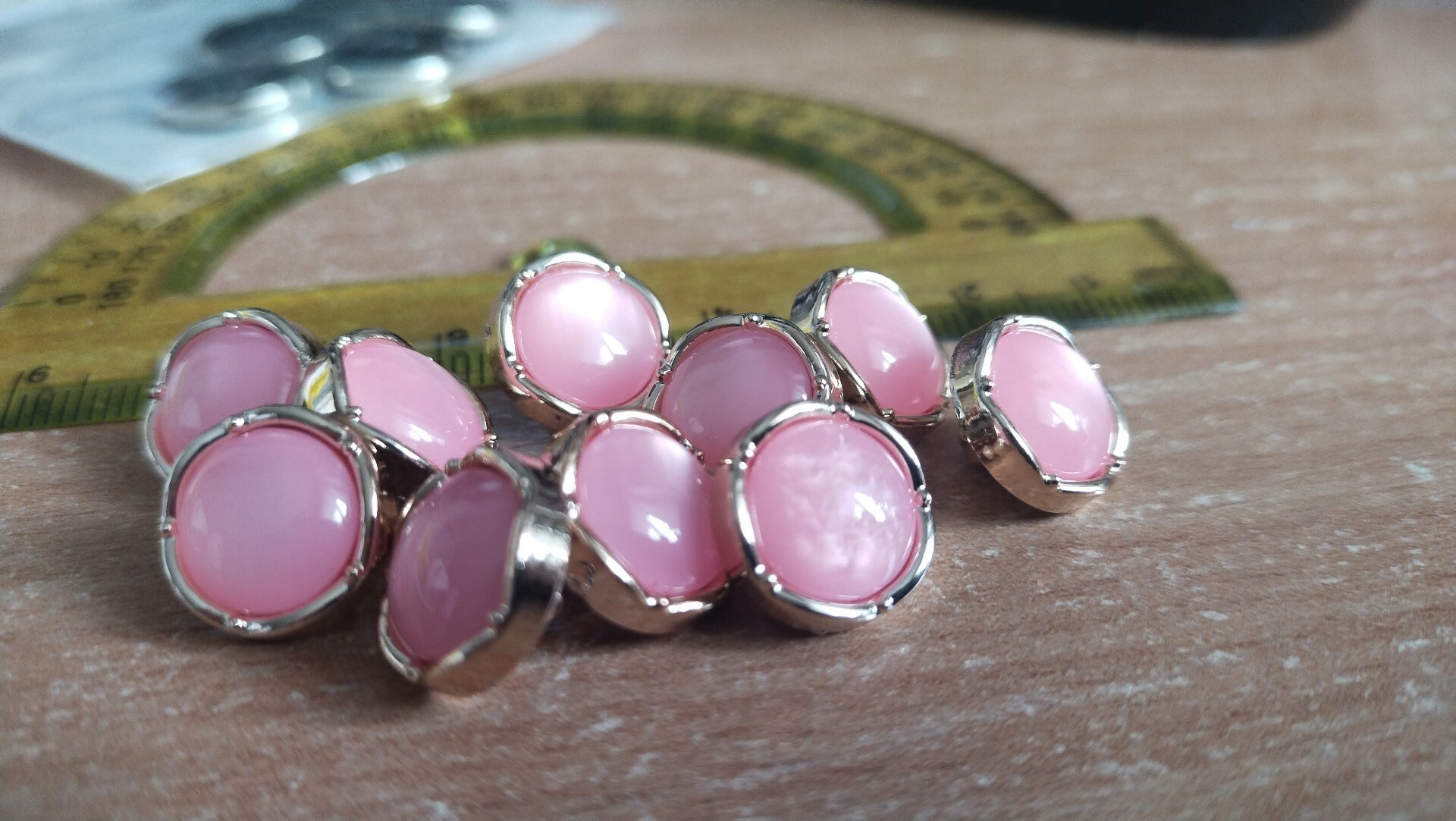 Фотография покупателя товара Набор пуговиц на ножке, d = 13 мм, 10 шт, цвет золотой/бирюзовый - Фото 2