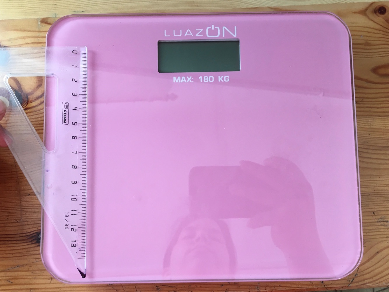 Фотография покупателя товара Весы напольные Luazon LVE-017, электронные, 2*ААА (не в компл.), до 180 кг