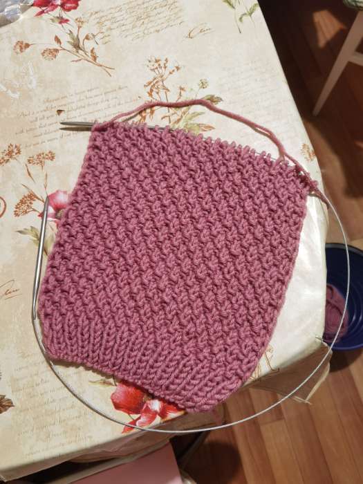 Фотография покупателя товара Пряжа "Superlana Maxi" 75% акрил, 25% шерсть 100м/100гр (426 т. зелёный) - Фото 5