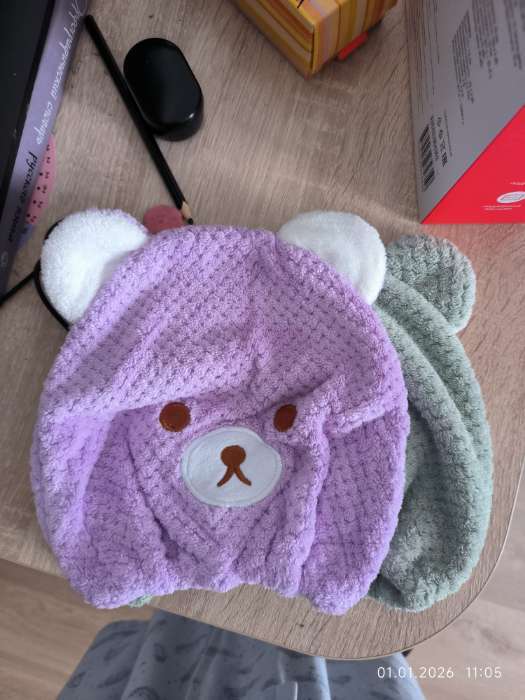Фотография покупателя товара Чалма для сушки волос Доляна «Медвежонок», микрофибра, фиолетовая - Фото 2