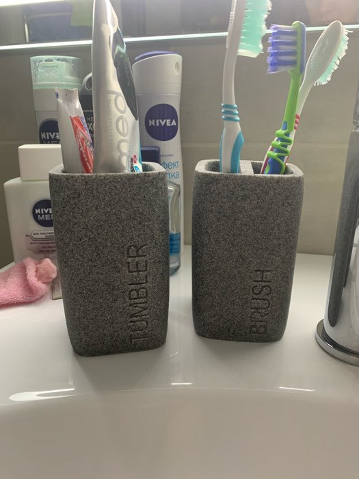 Фотография покупателя товара Набор аксессуаров для ванной комнаты «Гранит», 4 предмета (дозатор 350 мл, мыльница, 2 стакана), цвет серый - Фото 2