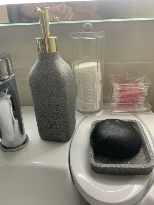 Фотография покупателя товара Набор аксессуаров для ванной комнаты «Гранит», 4 предмета (дозатор 350 мл, мыльница, 2 стакана), цвет серый - Фото 3