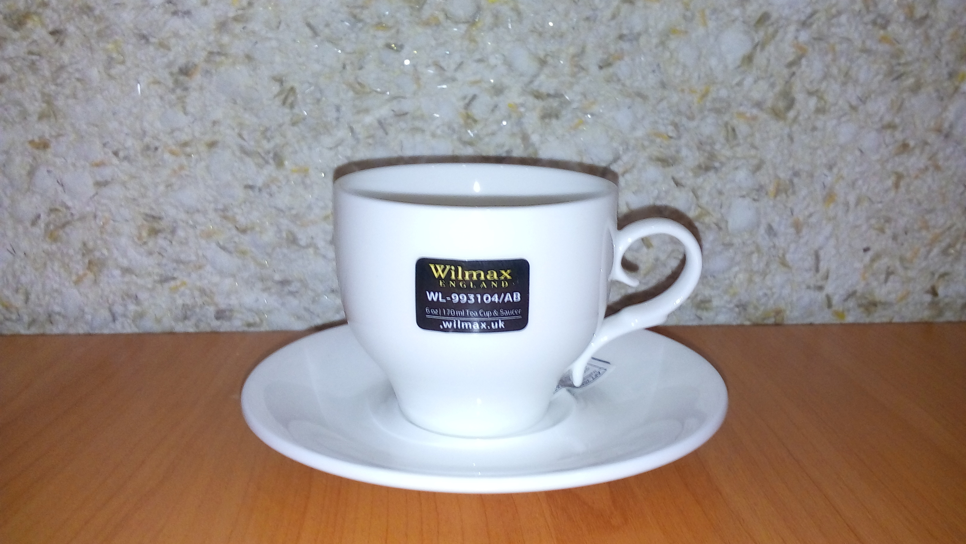 Фотография покупателя товара Чайная пара фарфоровая Wilmax, 2 предмета: чашка 170 мл, блюдце d=12,7 см, цвет белый - Фото 2