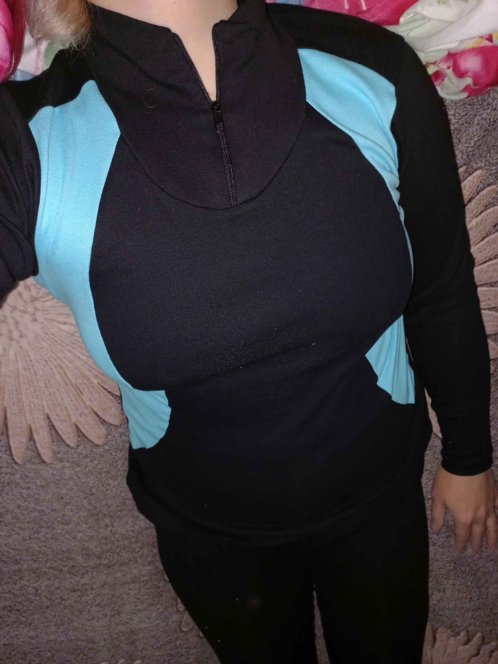 Фотография покупателя товара Термобельё женское (джемпер, леггинсы), цвет чёрный/голубой, размер 56 - Фото 1